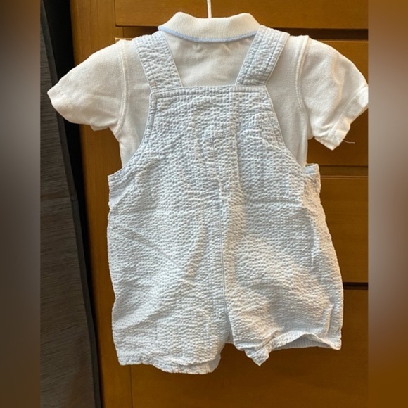 First Moments Layette 2-Piece Set 6-9M - Picture 2 of 8